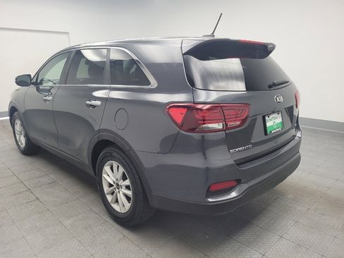 Used 2020 Kia Sorento LX FWD image 5