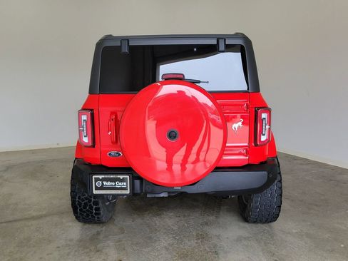 Used 2024 Ford Bronco Outer Banks AWD/4WD image 6