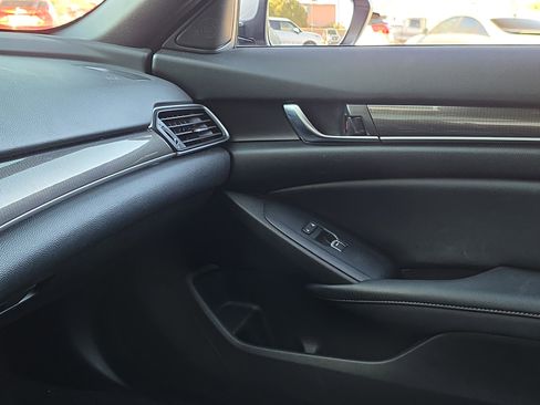 Used 2020 Honda Accord Sport image 20