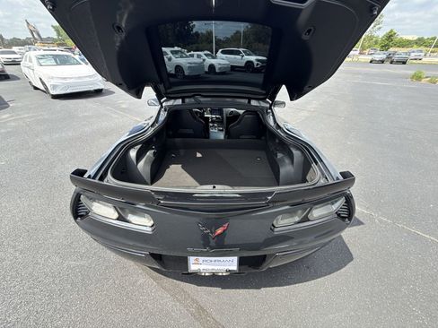 Used 2019 Chevrolet Corvette Z06 RWD image 24