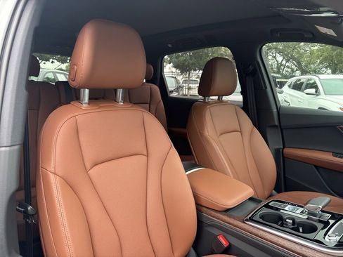 New 2026 Audi Q7 2.0T Premium Plus AWD/4WD image 16