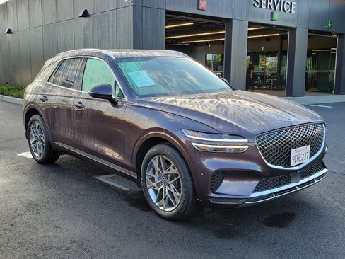 Certified 2023 Genesis GV70 2.5T w/ Advanced Package image 26