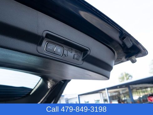 Used 2025 Ford Explorer ST-Line w/ Premium Package image 36