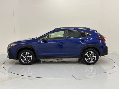Used 2024 Subaru Crosstrek 2.0i Premium image 2