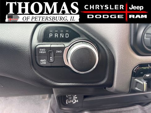 Used 2024 RAM 2500 Big Horn AWD/4WD image 18