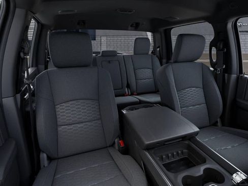New 2026 RAM 3500 Big Horn AWD/4WD image 8