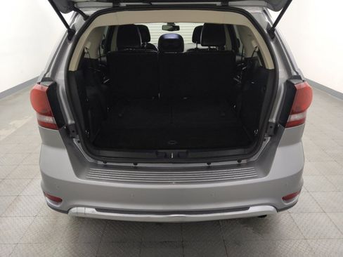 Used 2018 Dodge Journey Crossroad w/ Nav & Sun Group FWD image 29