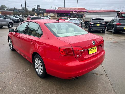 Used 2012 Volkswagen Jetta SE image 5