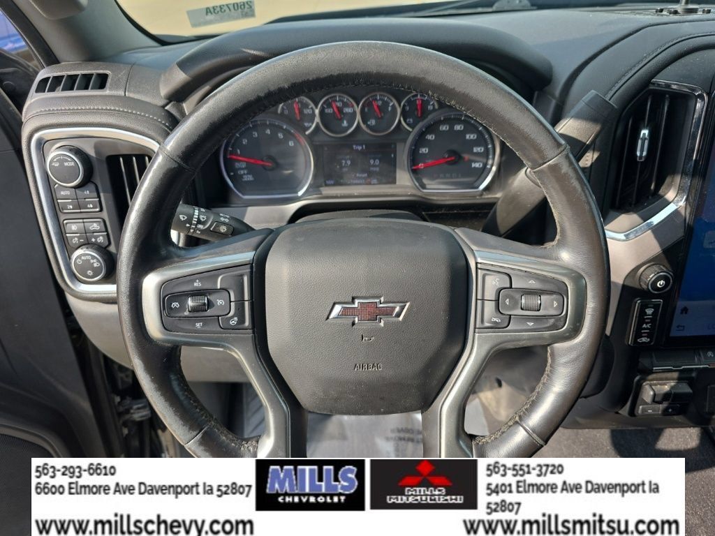 Used 2020 Chevrolet Silverado 1500 RST AWD/4WD image 9