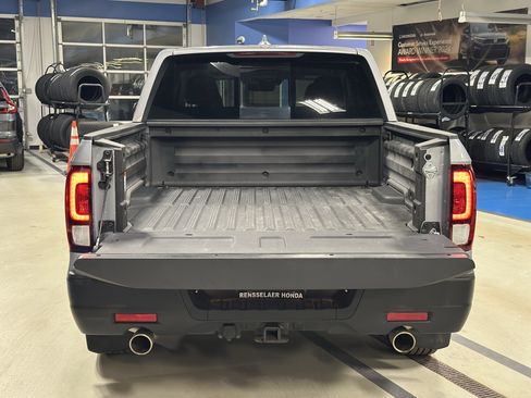 Used 2023 Honda Ridgeline RTL image 6