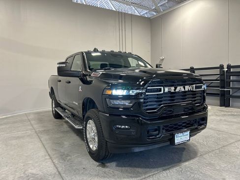 New 2025 RAM 2500 Big Horn image 4