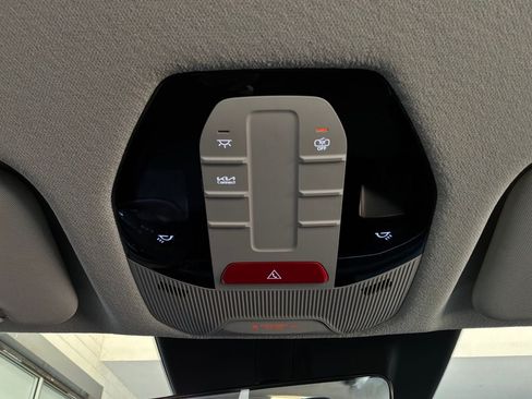 Used 2025 Kia K4 FWD image 16