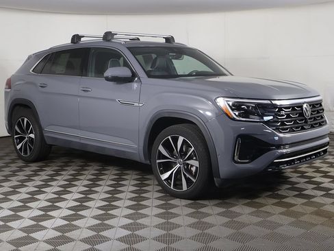 Used 2024 Volkswagen Atlas Cross Sport SEL Premium R-Line AWD/4WD image 2