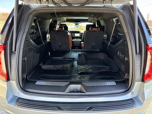 Used 2024 GMC Yukon XL Denali Ultimate image 14
