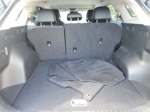 Used 2023 Kia Sportage EX FWD image 8