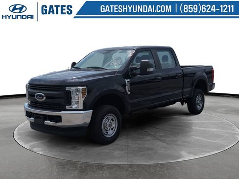 Used 2019 Ford F350 XL w/ Power Equipment Group AWD/4WD image 5