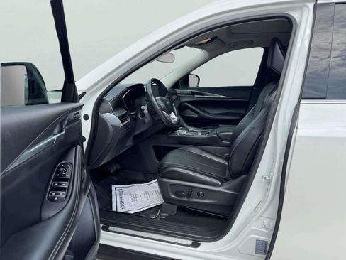 Used 2022 INFINITI QX60 Luxe w/ Cargo Package FWD image 18
