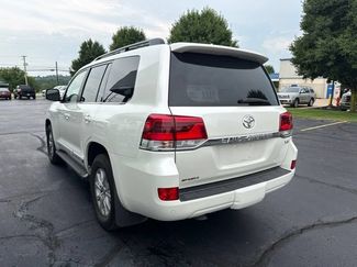 Used 2016 Toyota Land Cruiser AWD/4WD video 2