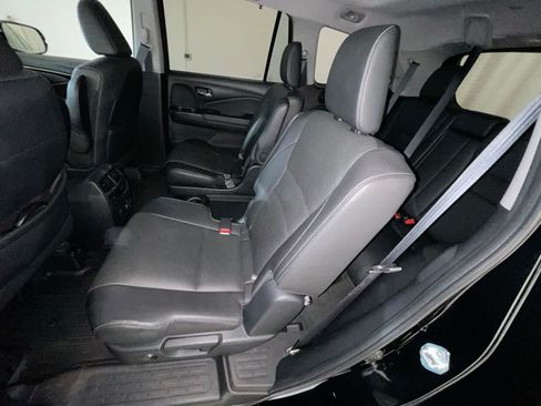 Used 2021 Honda Pilot Elite image 23