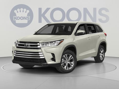 Used 2018 Toyota Highlander LE AWD/4WD image 1