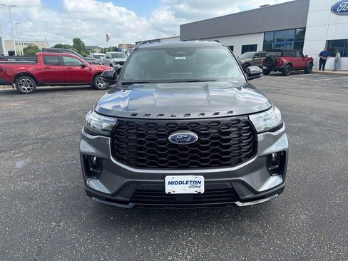 New 2026 Ford Explorer ST-Line w/ ST-Line Street Pack AWD/4WD image 10