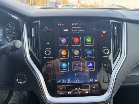 Certified 2025 Subaru Outback Premium image 33