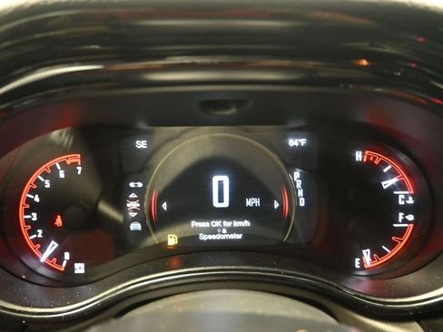 Used 2022 Dodge Durango SXT RWD image 7