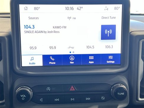 Used 2024 Ford Bronco Sport Outer Banks w/ Tech Package image 16