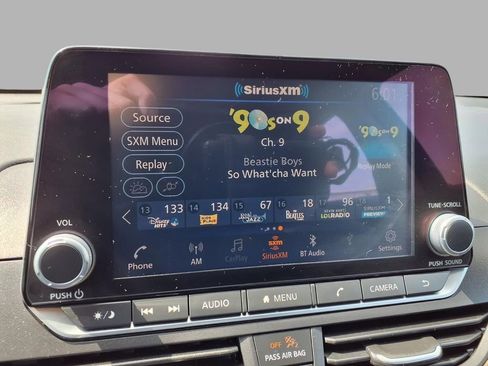 Certified 2025 Nissan Altima 2.5 SV FWD image 5