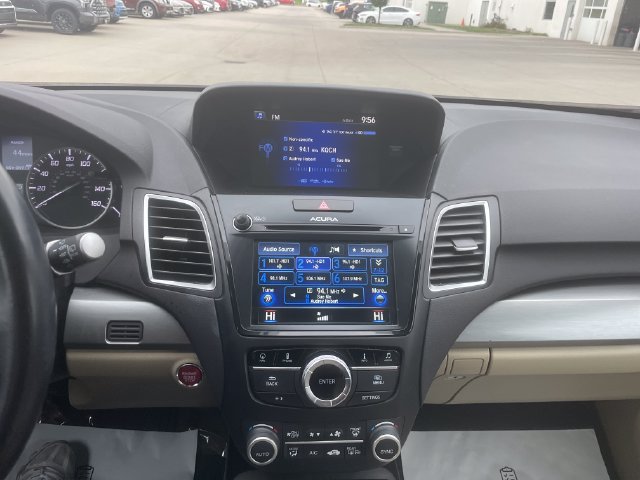 Used 2018 Acura RDX w/ Tech & AcuraWatch Plus Pack AWD/4WD image 12