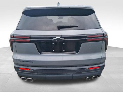 Used 2024 Chevrolet Traverse LS w/ Midnight/Sport Edition FWD image 9