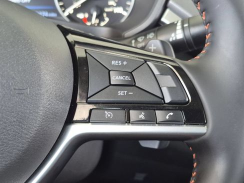 Used 2025 Nissan Altima 2.5 SR FWD image 15