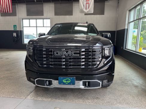 Certified 2023 GMC Sierra 1500 Denali Ultimate AWD/4WD image 2