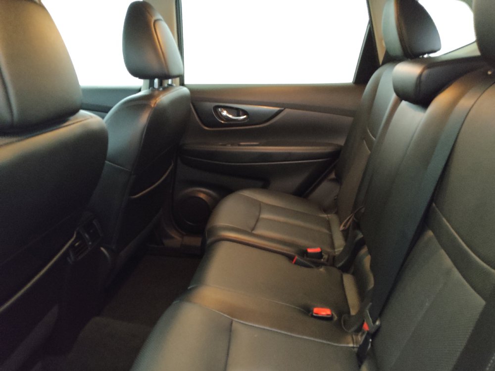 Used 2015 Nissan Rogue SL w/ SL Premium Package AWD/4WD image 18