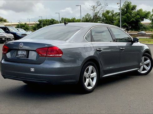 Used 2014 Volkswagen Passat 2.5 SE FWD image 11
