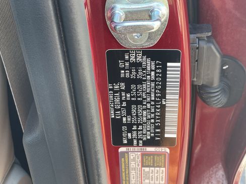 Certified 2023 Kia Sorento SX FWD image 30