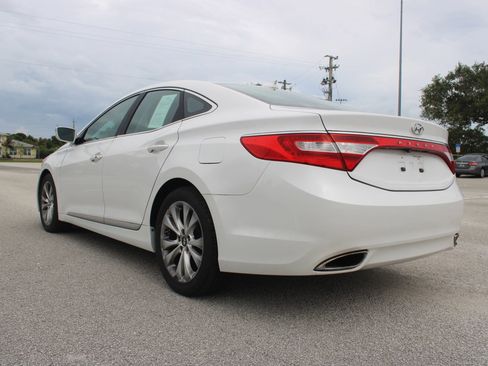 Used 2013 Hyundai Azera FWD image 8