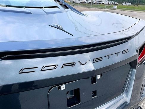 Certified 2021 Chevrolet Corvette Stingray Preferred Cpe w/ Body-Color Dual Roof Package RWD image 23