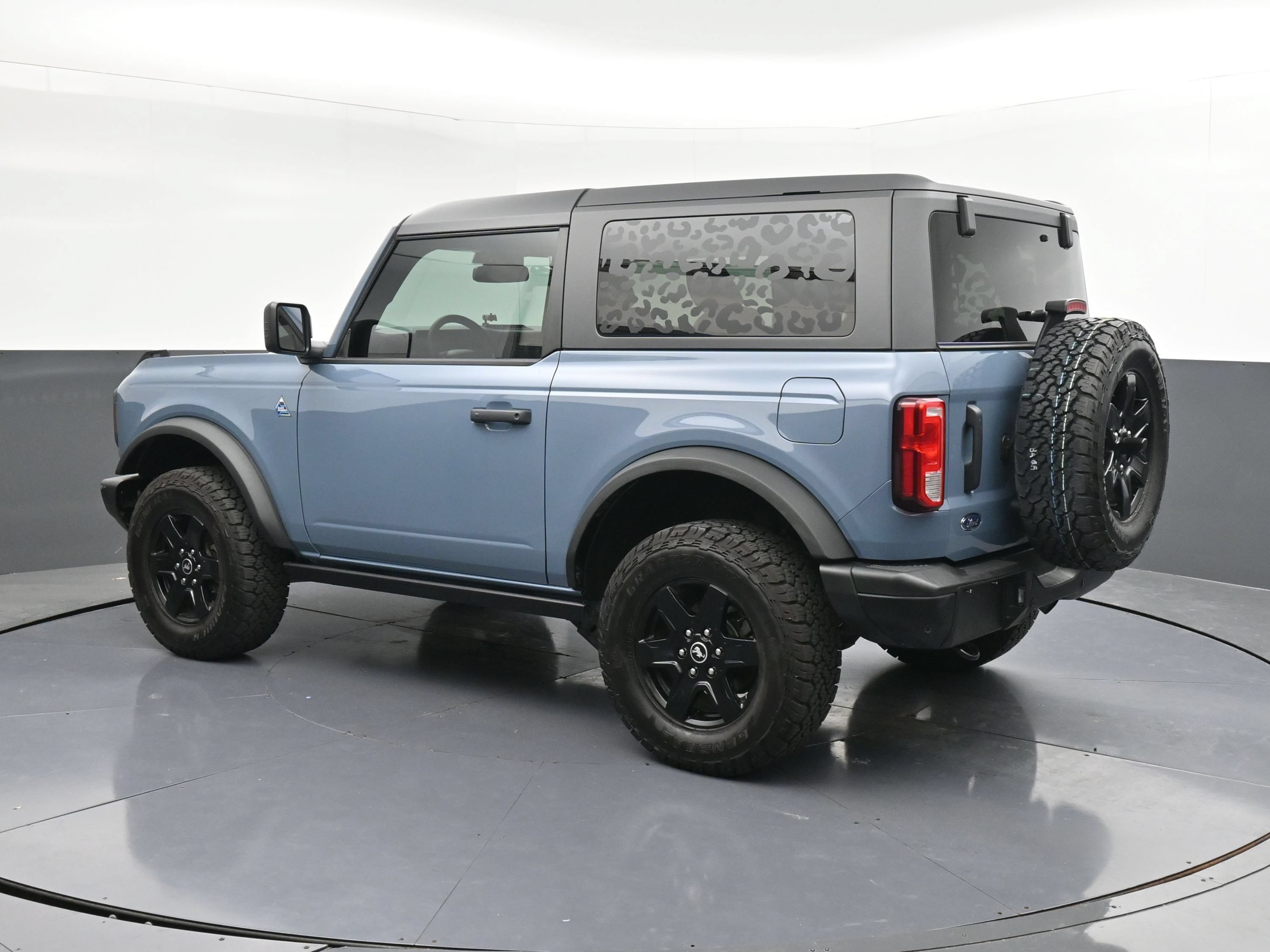 Used 2024 Ford Bronco Black Diamond AWD/4WD image 6