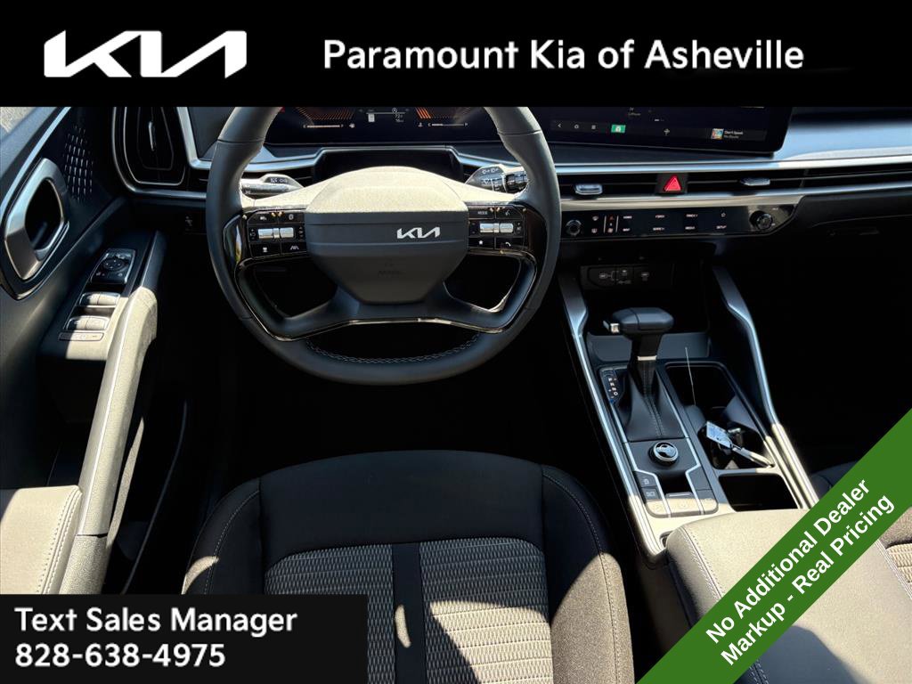 New 2026 Kia Sorento LX FWD image 21