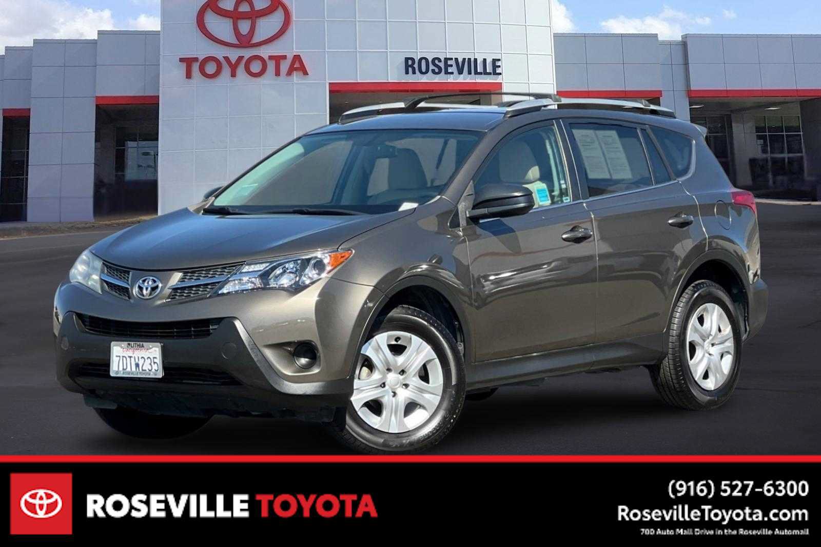 Used 2013 Toyota RAV4 LE AWD/4WD image 1