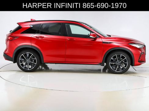 Used 2025 INFINITI QX50 Sport image 11