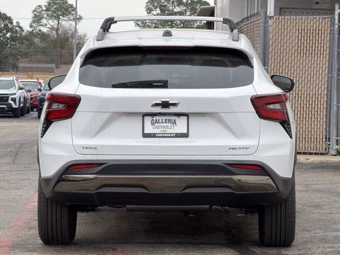 New 2025 Chevrolet Trax ACTIV w/ Sunroof Package image 6