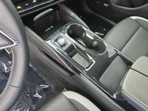 Used 2024 Buick Envision Sport Touring image 24