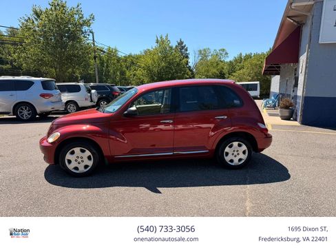 Used 2006 Chrysler PT Cruiser Touring FWD image 3