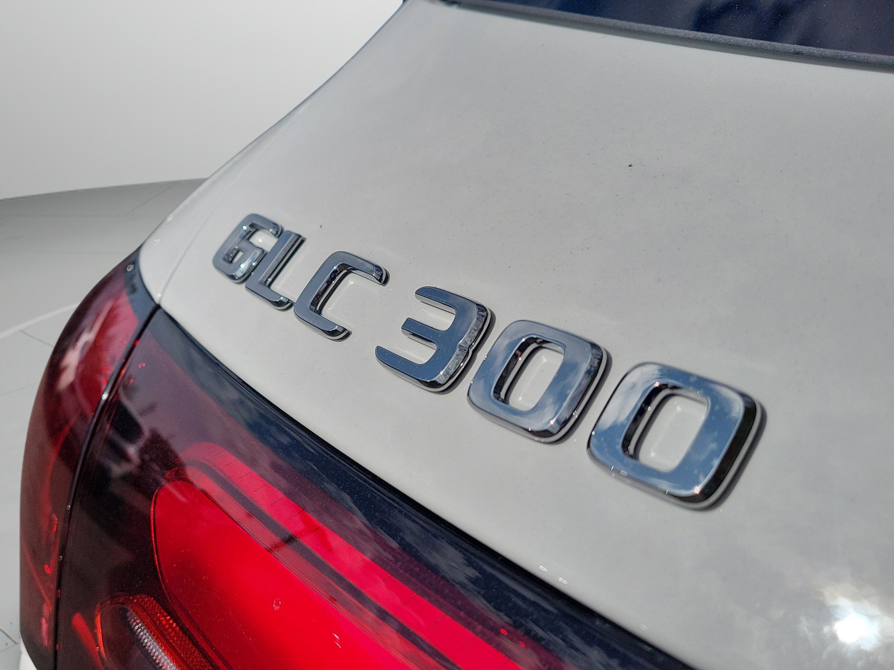 Certified 2026 Mercedes-Benz GLC 300 image 33