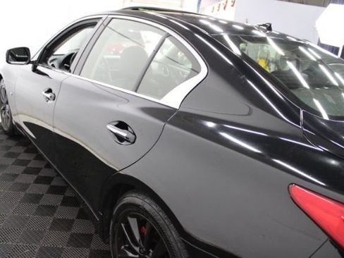 Used 2015 INFINITI Q50 w/ Moonroof Package RWD image 9