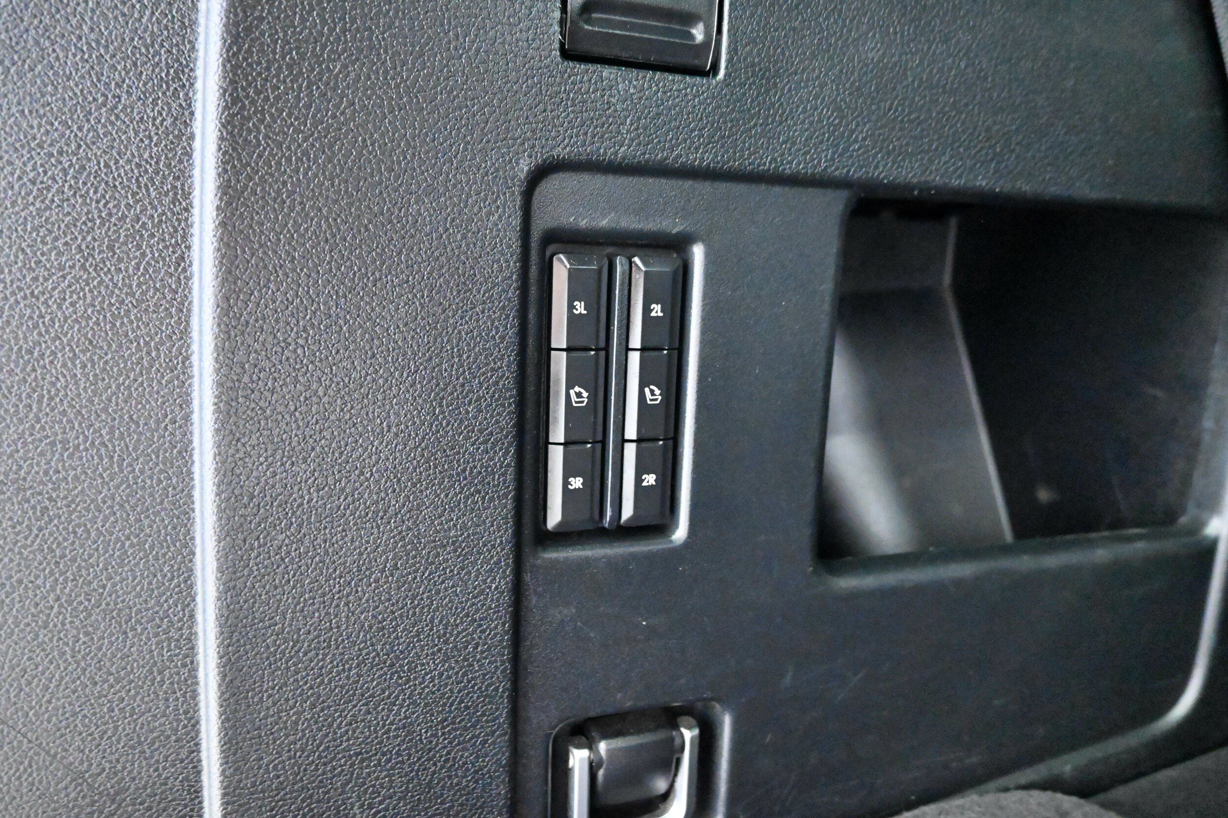 Used 2021 Lincoln Navigator Reserve AWD/4WD image 38