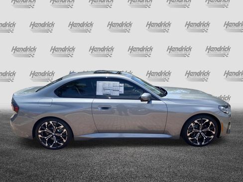 Used 2025 BMW 230i Coupe RWD image 11