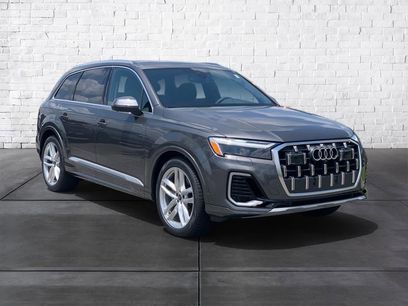 New 2025 Audi Q7 3.0T Premium Plus